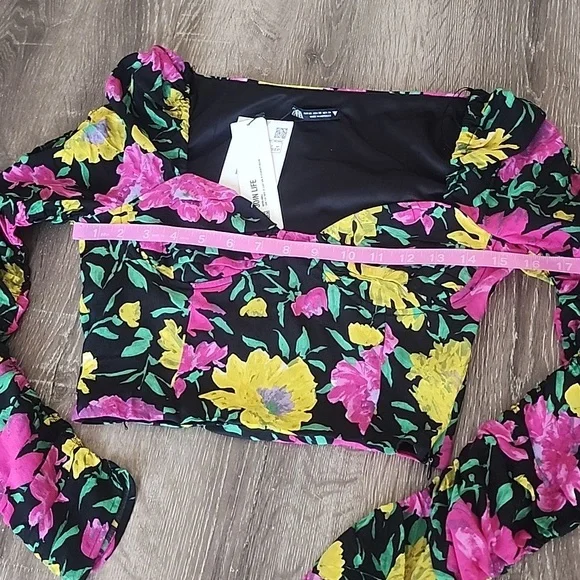NEW! ZARA Long Sleeve Vibrant Floral Sweetheart Neckline Crop Top XS - Picture 9 of 11